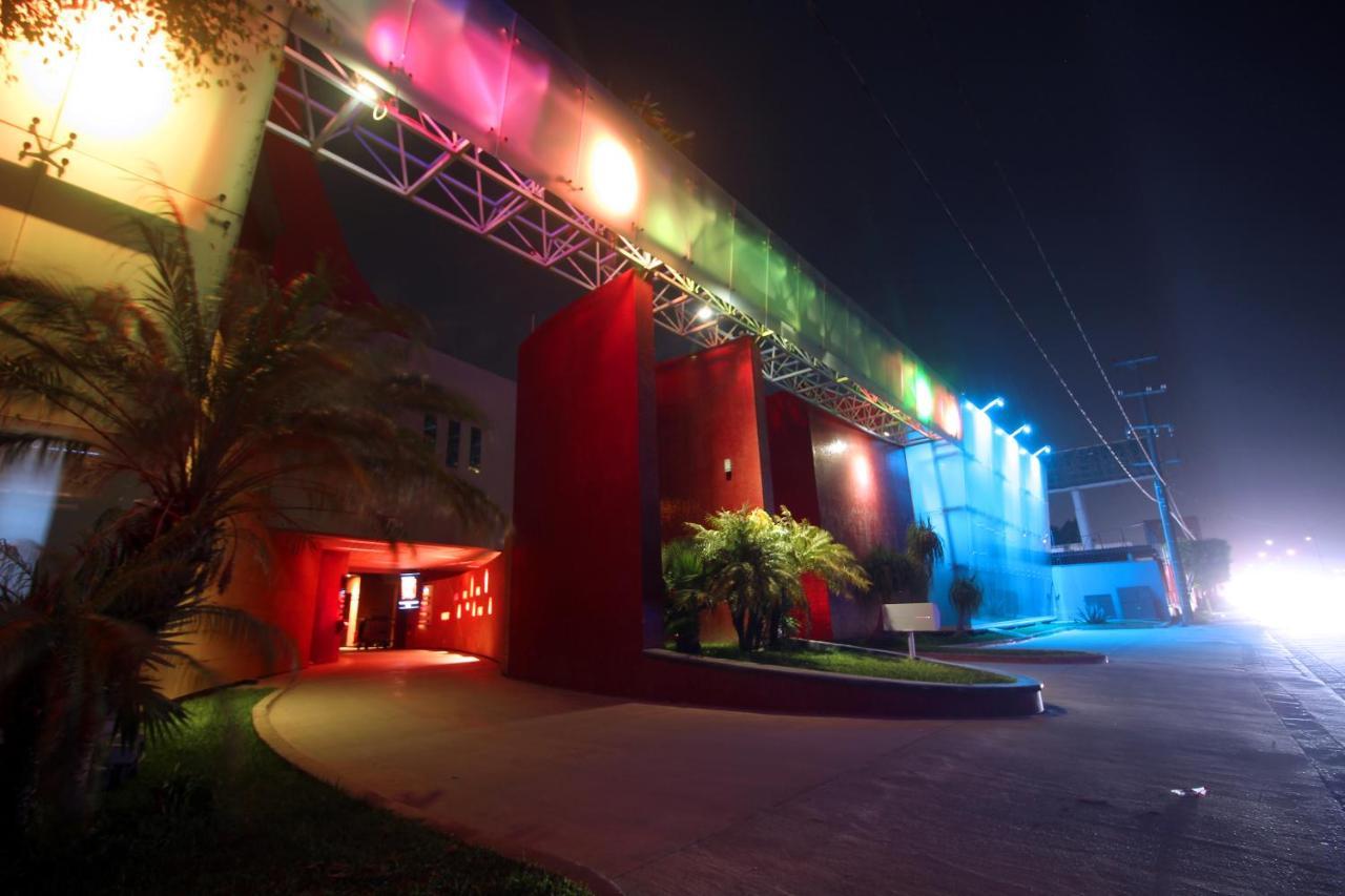 Motel Via 提华纳 外观 照片